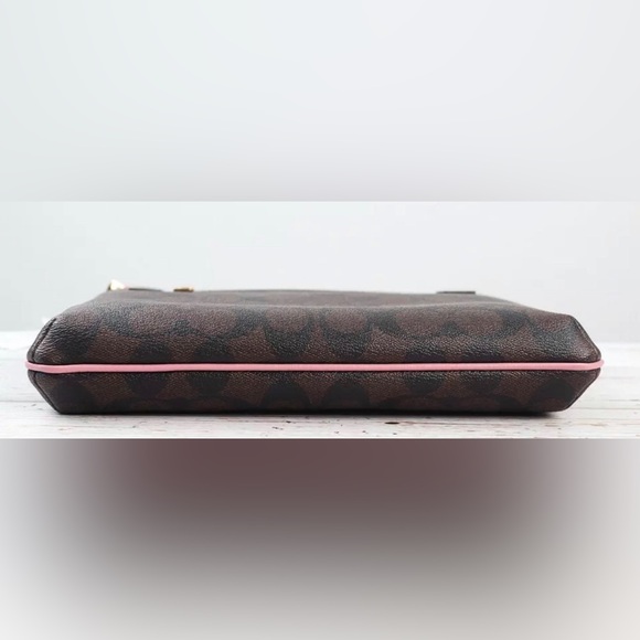 NWT Coach Signature Crossbody bag Brown/True Pink - Picture 5 of 7